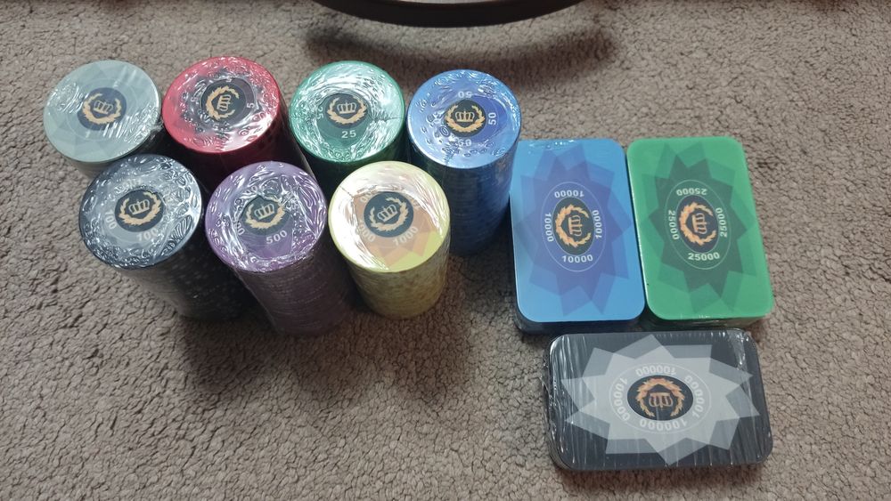 500 керамические покерные фишки + сукно + бонусы