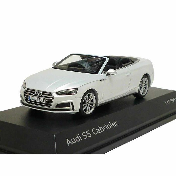 Macheta originala Audi A5 Cabrio scara 1:43