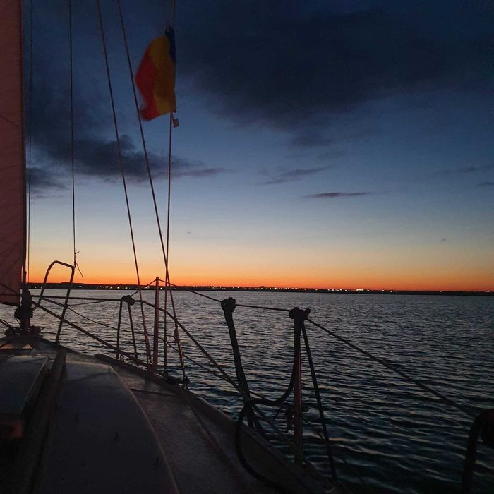 Vând velier Neptun 22