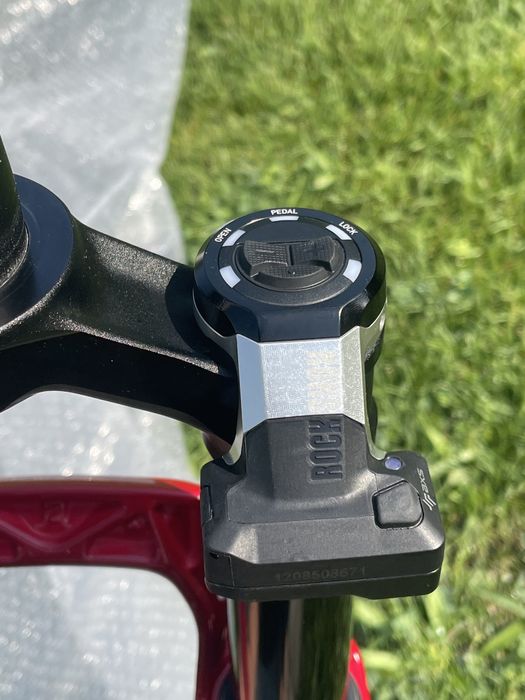 Вилка RockShox SID Ultimate Flight Attendant 120 mm, 35 mm - 3P - като нова