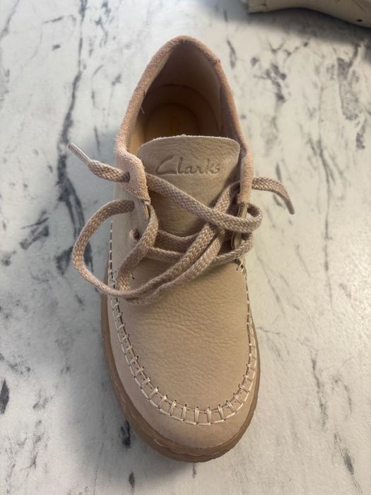 Pantofi sport Clarks