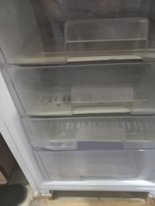 Продам морозильную камеру Бирюса.
