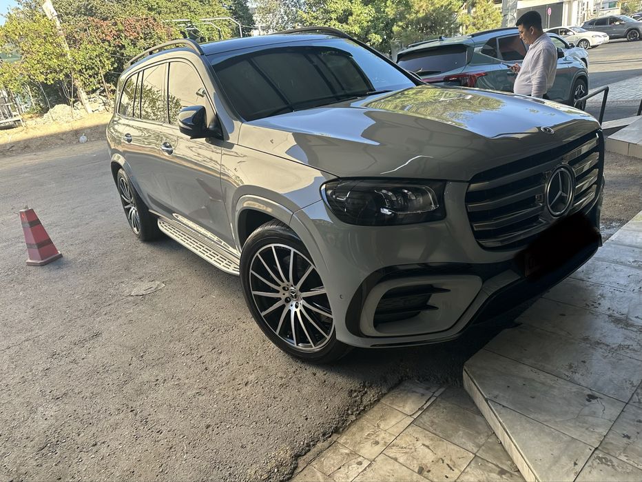 Mercedes-Benz GLS 450