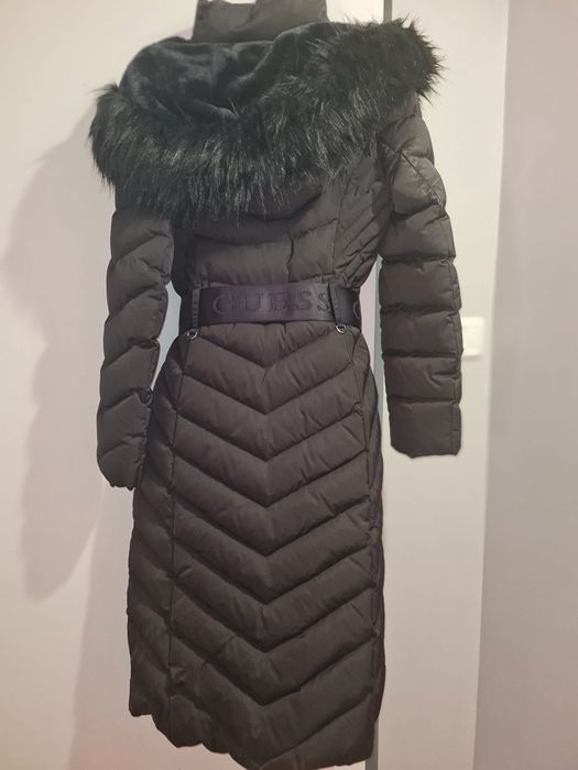 Guess geaca editie lux,  impermeabila, cu puf