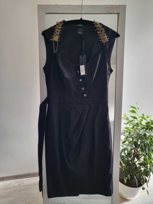 Нова рокля Pinko