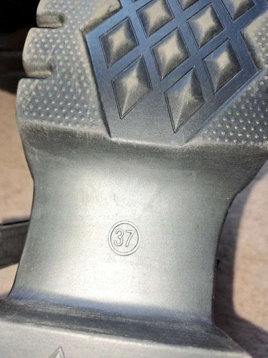 Лакированные туфли