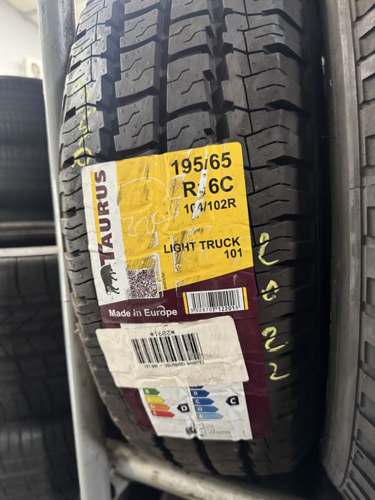 195/65/16C Michelin +taurus M+S