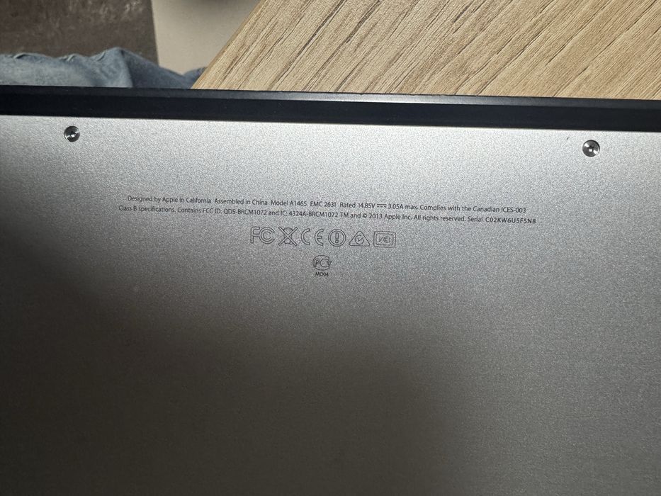 MacBook Air (11-inch, Mid 2013)