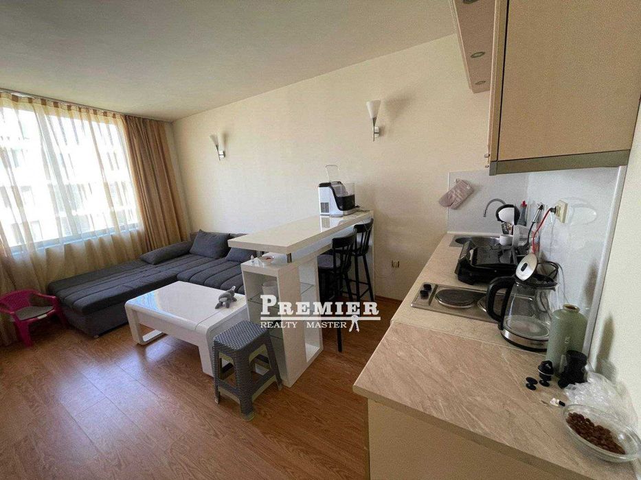 Продава се Двустаен апартамент в к.к. Слънчев бряг - 85 кв.м за 965 €/кв.м - Снимка #3