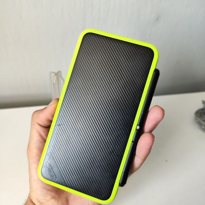 Конзола Nintendo New 2DS XL