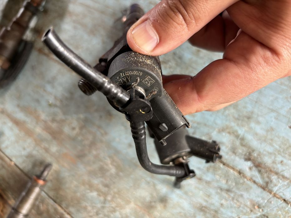 Дюзи за Рено 1.9 дци 120кс 2004- 2008г