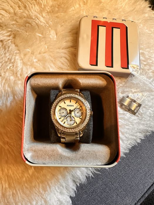 Ceas dama auriu Fossil ES3101 cu cutie de depozitare