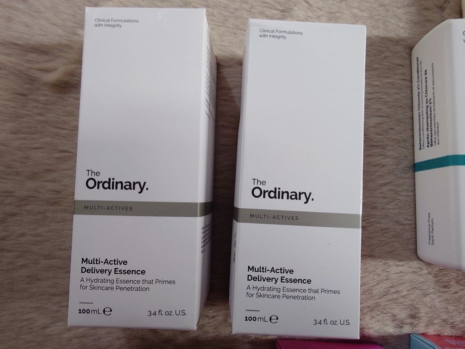 Нова Маркова декоративна и бяла козметика