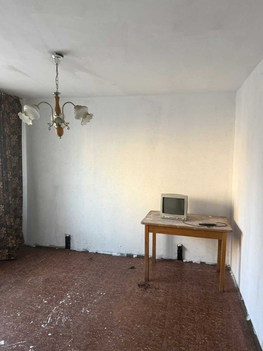 Четиристаен апартамент за продажба в Меден рудник – 85 кв.м, бл. 468