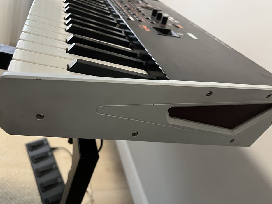 Korg pa4x 76 Oriental