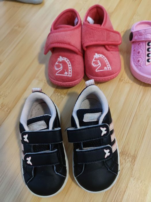 Vand incaltaminte fetite marimi 20-21