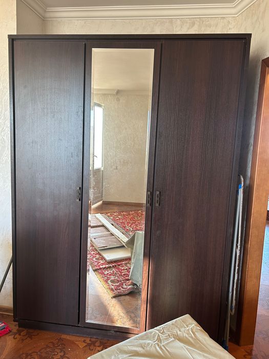 Продам шкаф в хорошем состоянии