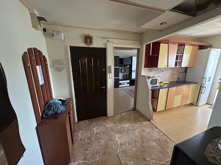 Apartament - 3 Camere Baia Mare | DECOMANDAT + Pod | PROPRIETAR