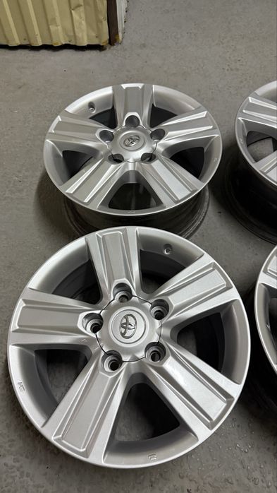 Диски оригинальные от ланд круйзер 200