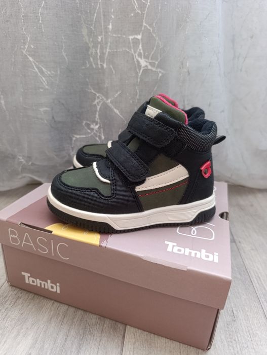 Продам ботиночки