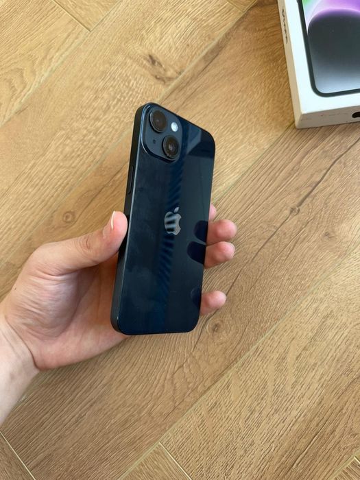 Продам IPhone 14