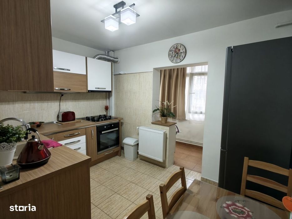 AG. Avantaj imobiliare ap 3 cam 1Mai zona Confecti