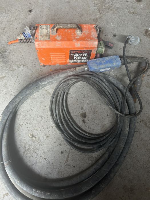 Vibrator  de beton