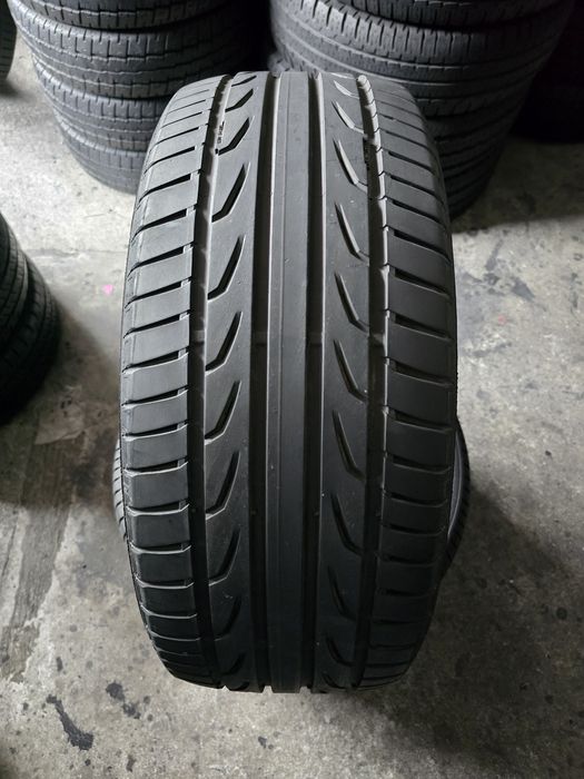 Semperit 235/50 R18 101V vară
