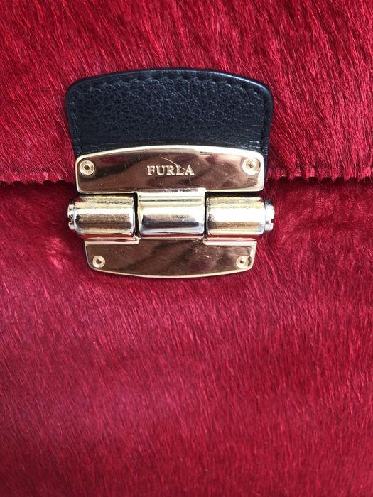 Чанта Furla с естествен косъм