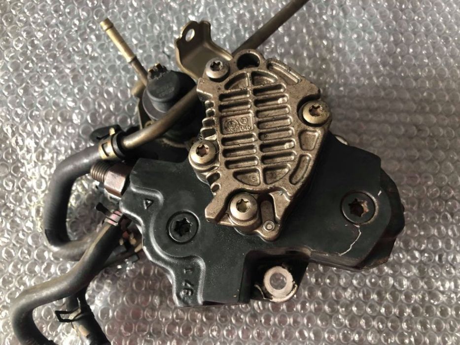 Pompa inalta toyota yaris p1 verso p2 1.4 d-4d 1999-2005