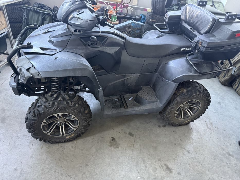 Se vinde atv acess moto