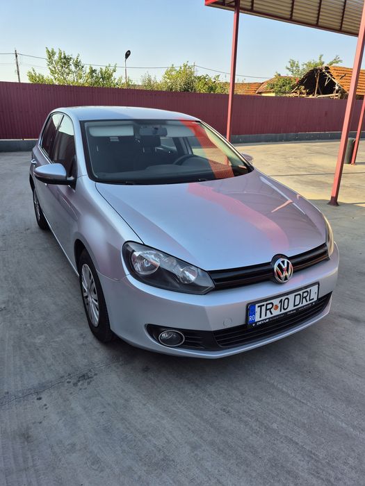 VOLKSWAGEN Golf 2010 — imagine 6
