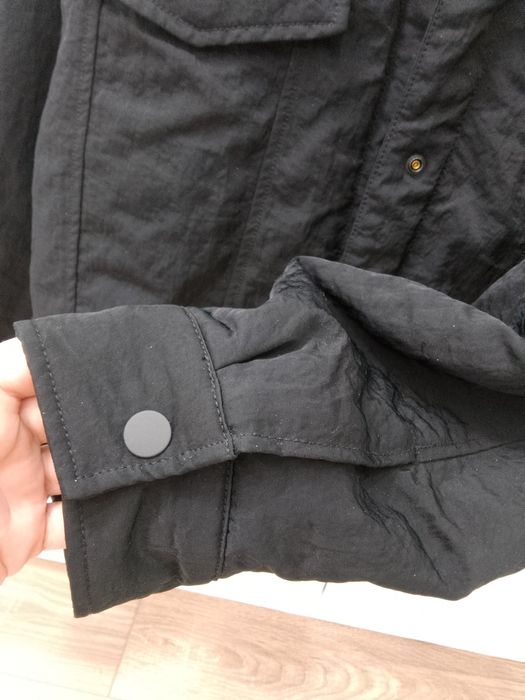 Продам бомбер на весну Calvin Klein