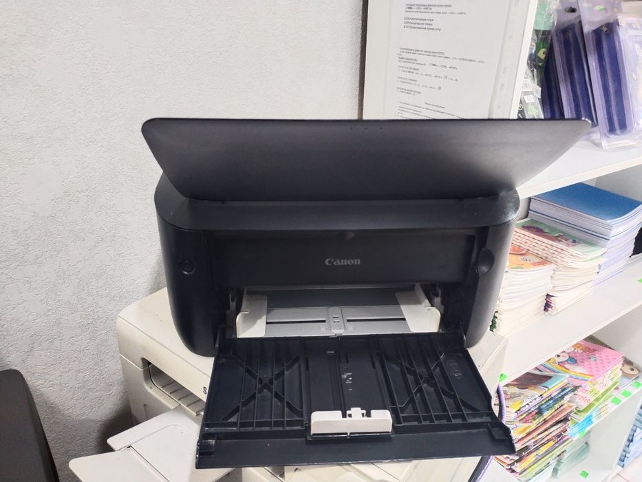 Продается принтер canon LBP6030b