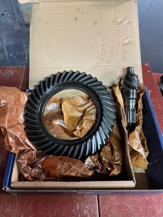 Главная пара и Исузу