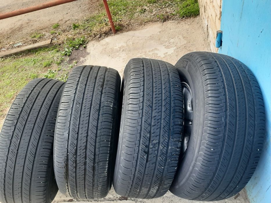 Продам шины 275/70/16  мишелин