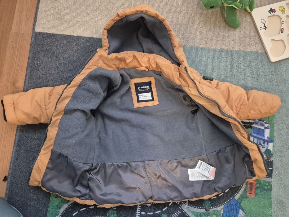 Зимно яке waikiki горчица 104-110