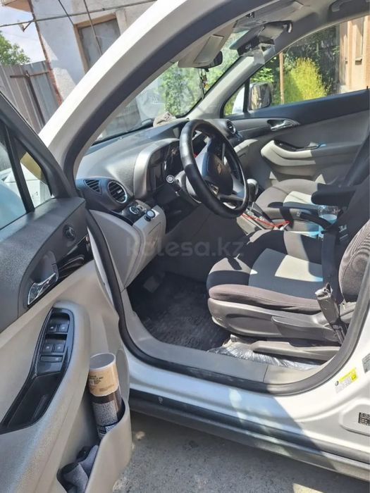 Chevrolet Orlando 7 местный