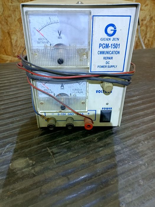 Лабораторный блок питания