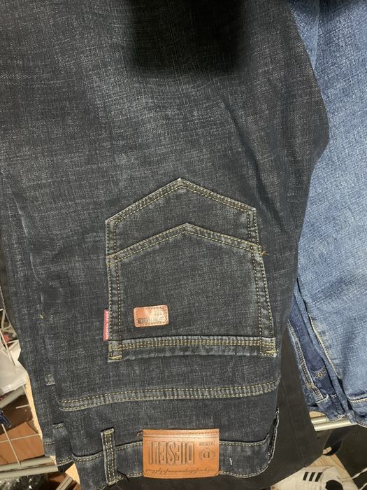 Продам джинсы мужские