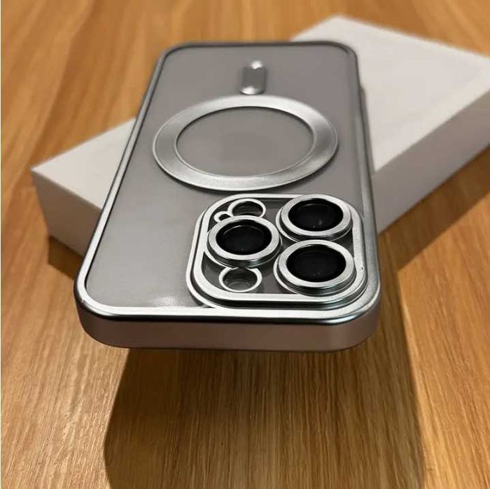 Husa iPhone 16 Pro Max