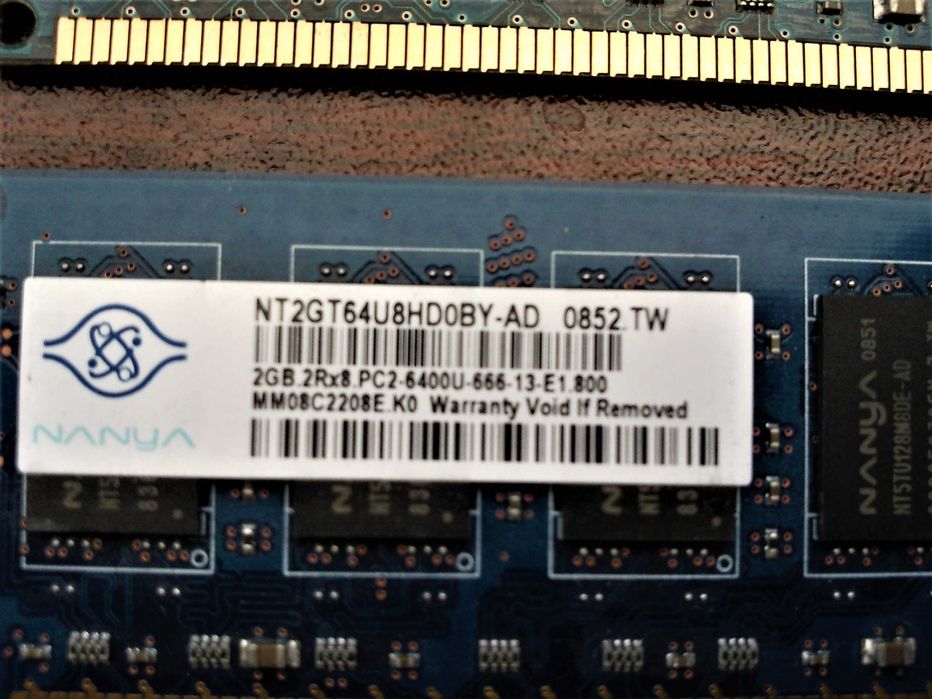 Два RAM модула NANYA nt2gt64u8hd0by-ad - 2GB