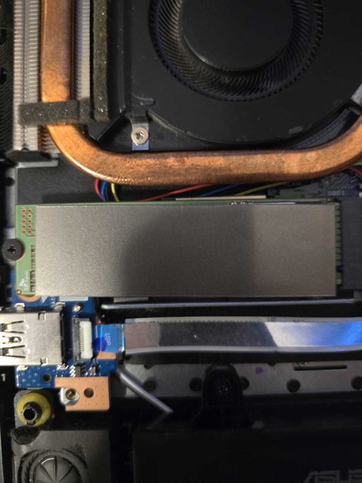 Laptop Asus A15, RTX 3070, Ryzen 7 5800H