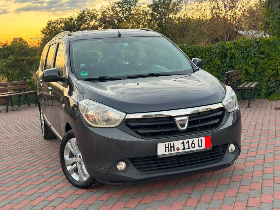 Dacia Lodgy 1.5 dci, manual,an fabricație 2015