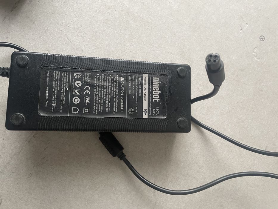 Incarcatoare biciclete trotinete -57v - 63v -29v etc