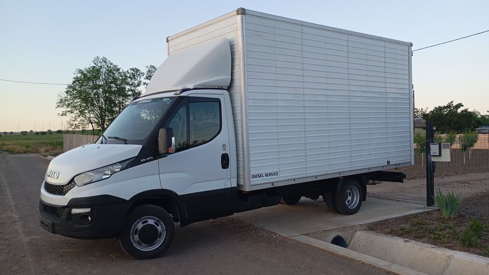 Iveco Daily 35c210  anul 2015 Italia