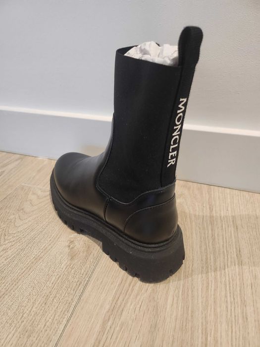 Ghete piele Moncler, negru, 33, originale, in cutie originala