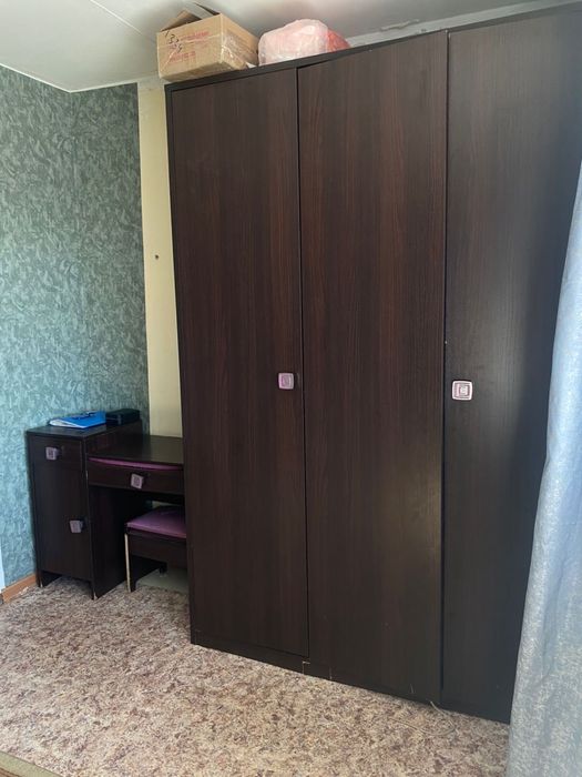 Продам спальный гарнитур (комод имеется)