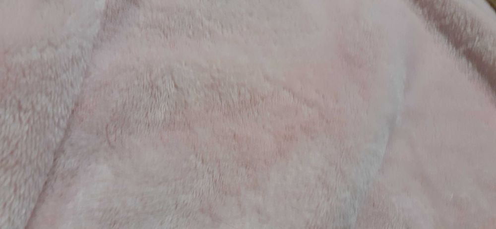 Розово бебешко плюшено одеало