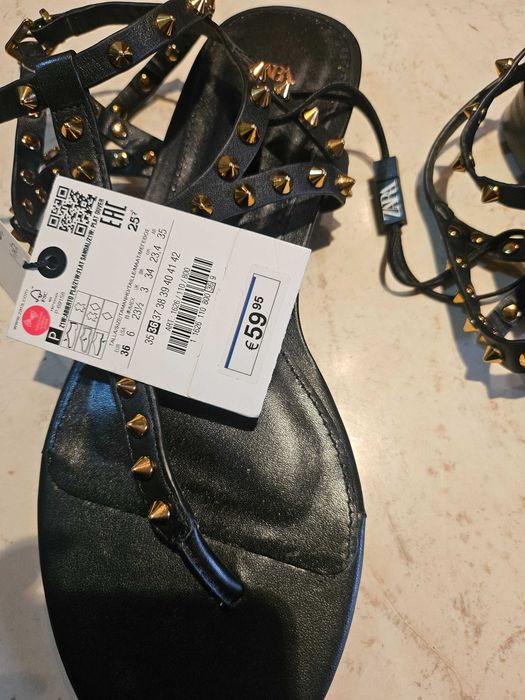 Нови!Zara GOLD сандали 36 номер
